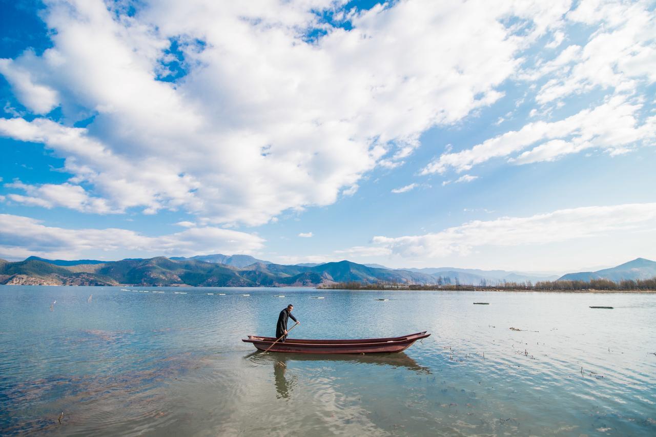 Walden Lugu Lake Zen Retreat Ninglang Yi Kültér fotó